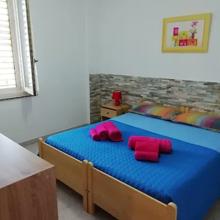 Casa *